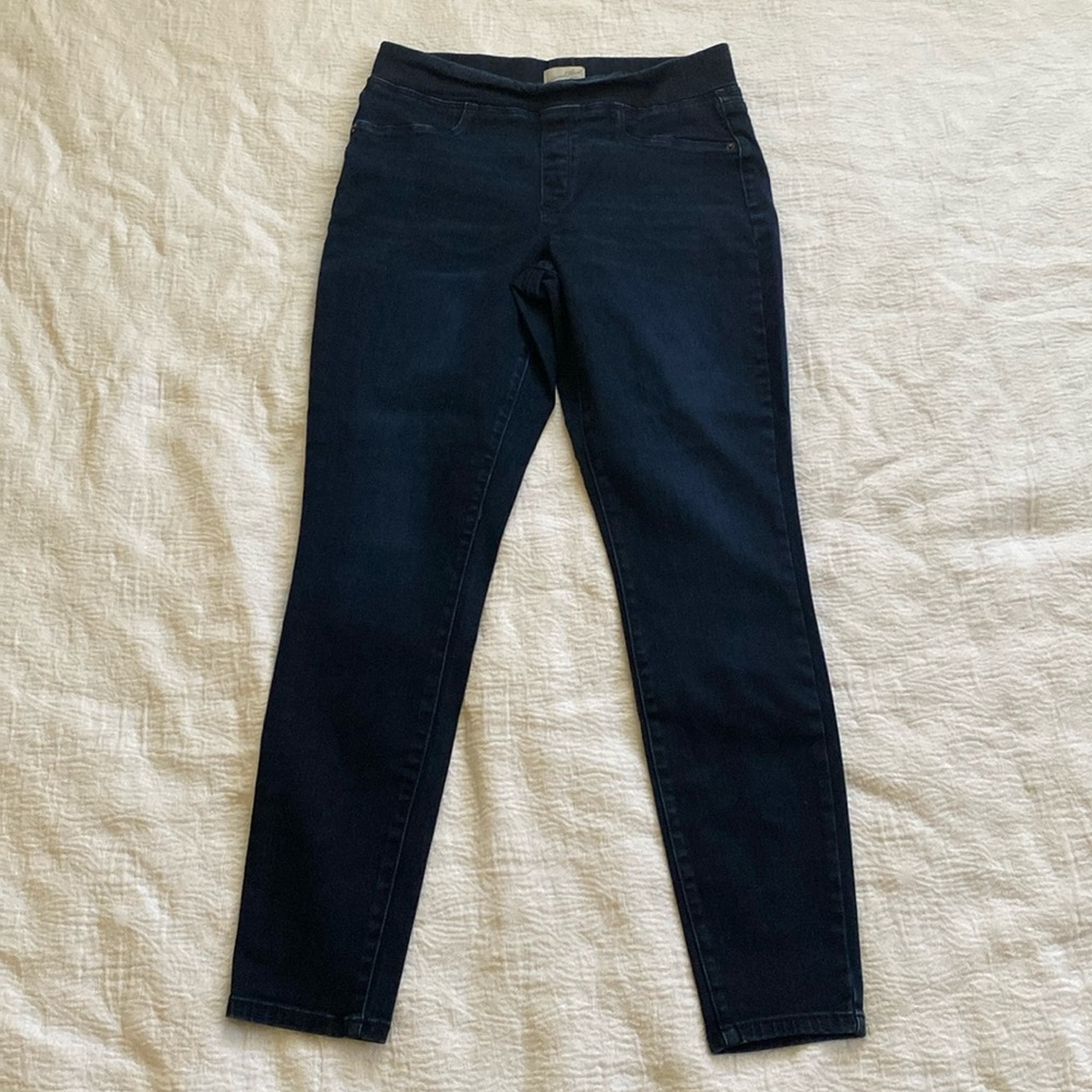 Universal Thread Jeans